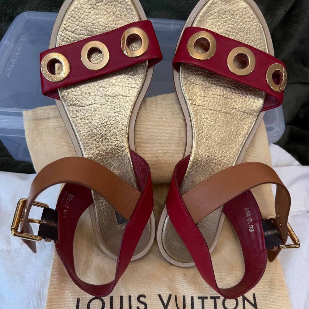 Louis Vuitton 41 Two Tone leather sandals